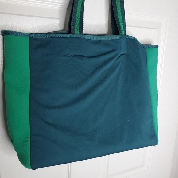 Summersalt Green Striped Neoprene Perfect Beach Tote Bag - Picture 6 of 10